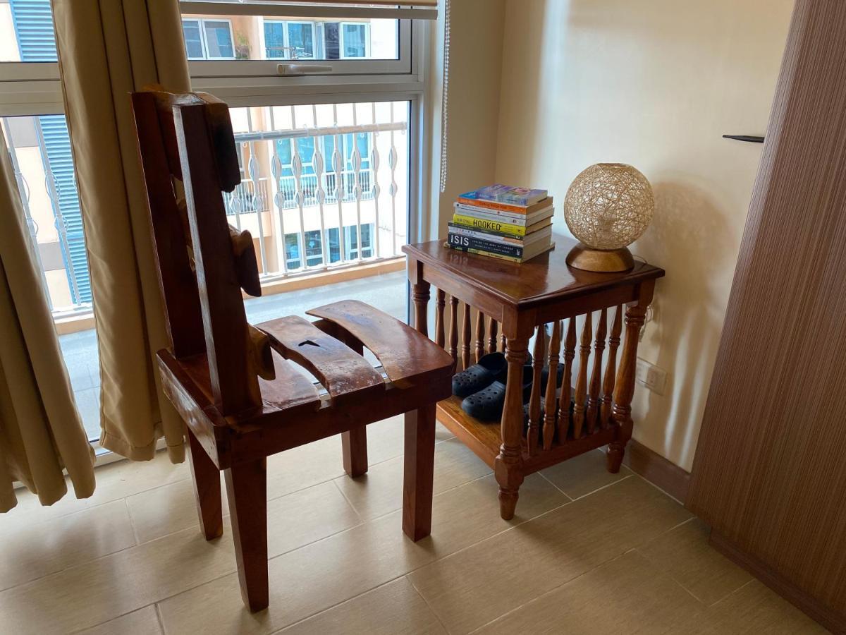 Spacious Condo In Venice Luxury Residences タギッグ エクステリア 写真